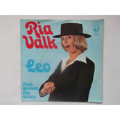 Ria Valk - Leo