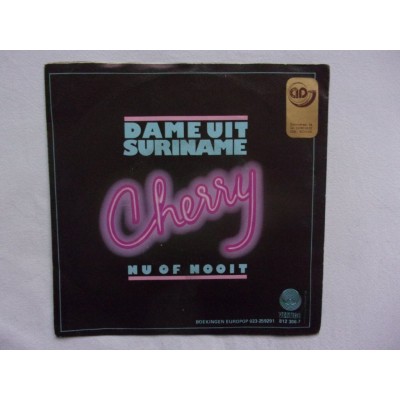 Cherry - Dame uit Suriname