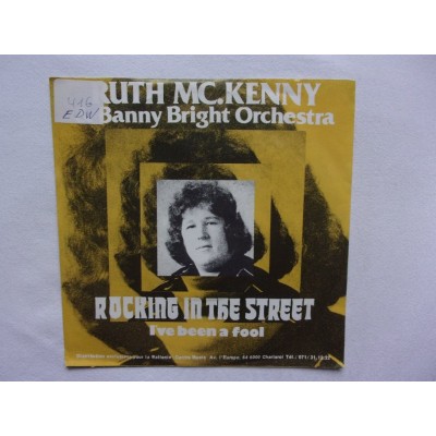 Ruth Mc Kenny and Banny bright orchestra - Rocking in the street