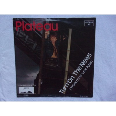 Plateau - Turn on the news