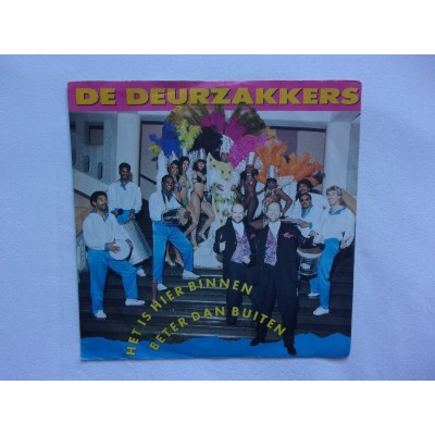 De Deurzakkers - Het is hier binnen beter dan buiten
