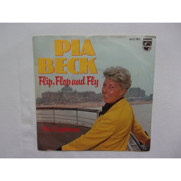 Pia Beck - Flip flop and fly