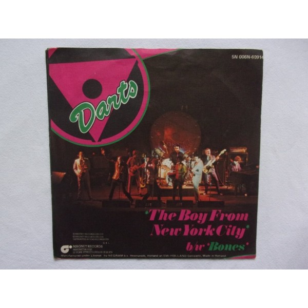 Darts - The boy from New York city