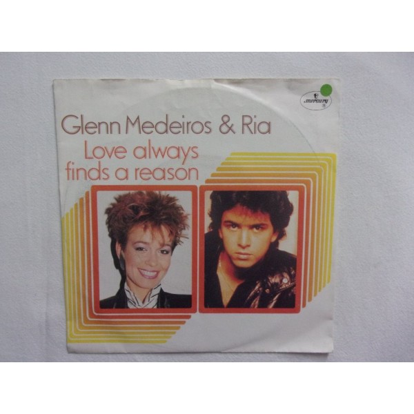 Glenn Medeiros & Ria - Love always finds a reason