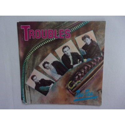 Troubles - Nee nee nooit meer alleen