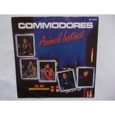 Commodores - Lighting up the night