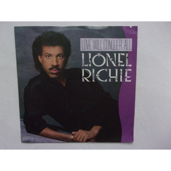 Lionel Richie - Love will conquer all