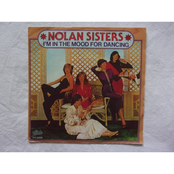 Nolan sisters - I'm in the mood for dancing