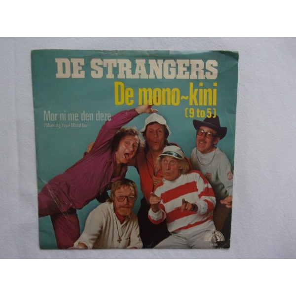 De Strangers - De mono kini