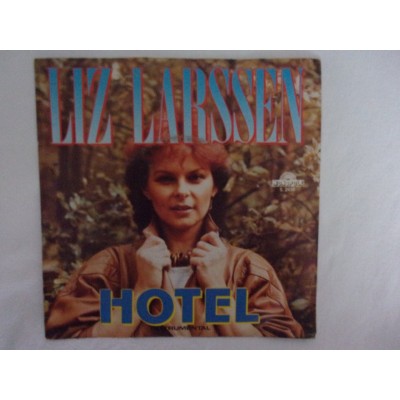 Liz Larssen - Hotel