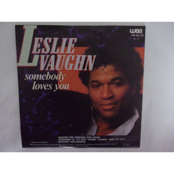Leslie Vaughn - Somebody loves you