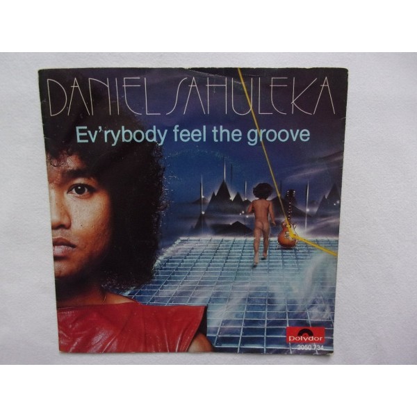 Daniel Sahuleka - Everybody feel the groove