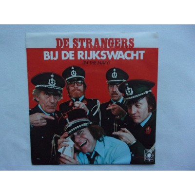 De Strangers - Bij de rijkswacht