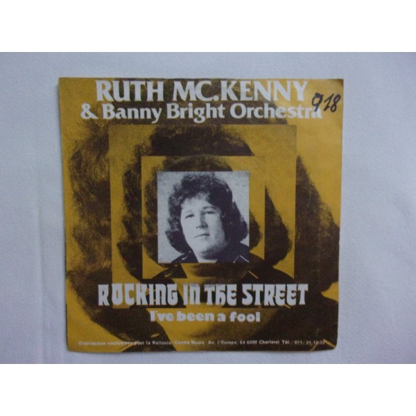 Ruth Mc Kenny and Banny Bright orchestra - Rocking in the street