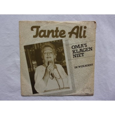 Tante Ali - Oma's klagen niet