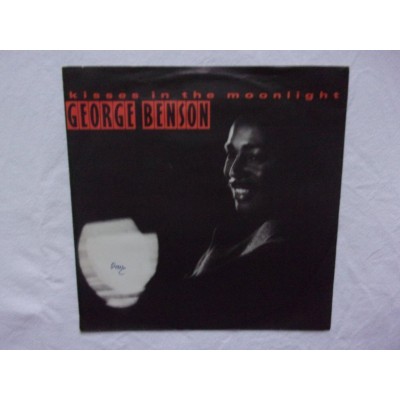 George Benson - Kisses in the moonlight