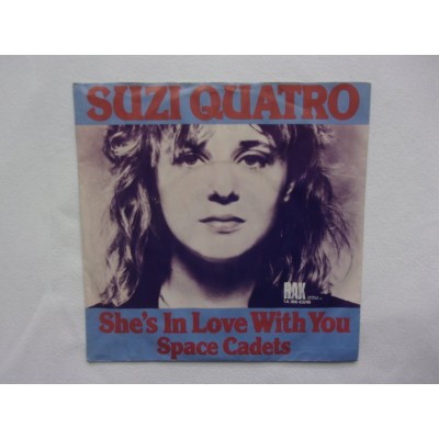 Suzi Quatro - She is in love with you